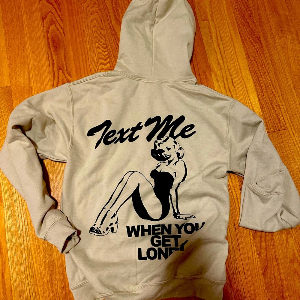 Lonely ghost S lightweight hoodie text me when you get lonely sold out brand new